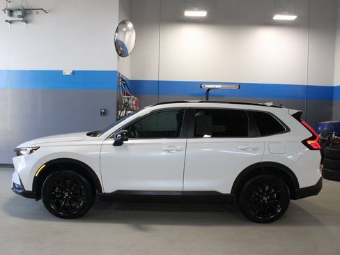 Used 2024 Honda CR-V Sport image 15