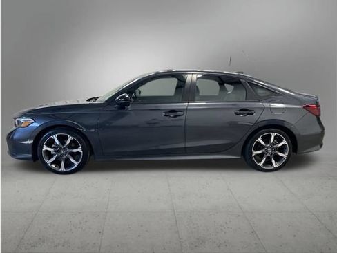 Certified 2025 Honda Civic Sport Touring image 3