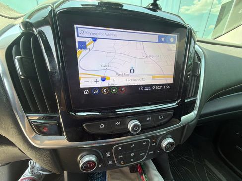 Used 2020 Chevrolet Traverse RS w/ LPO, Floor Liner Package FWD image 17
