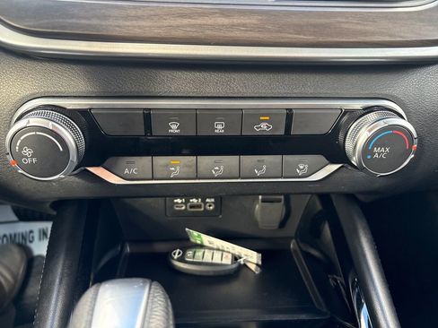 Used 2023 Nissan Altima 2.5 SV image 21