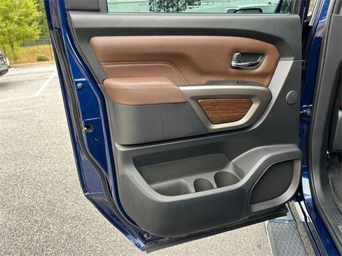 Used 2024 Nissan Titan Platinum Reserve w/ Moonroof Package image 22