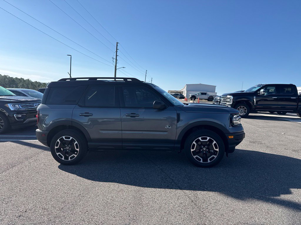 Used 2024 Ford Bronco Sport Outer Banks w/ Tech Package AWD/4WD image 1