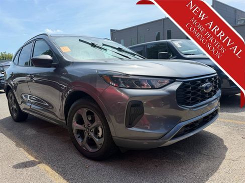 Used 2024 Ford Escape ST-Line w/ Equipment Group 301A FWD image 10