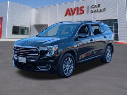 Used 2024 GMC Terrain SLT