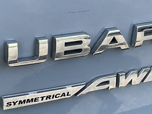 Used 2018 Subaru Crosstrek 2.0i Limited AWD/4WD image 7