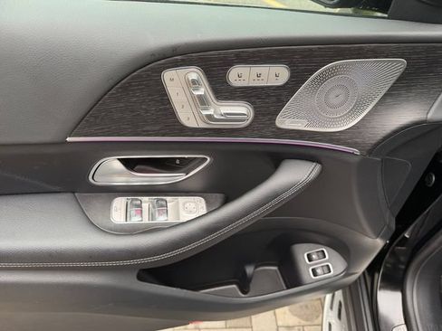 Certified 2025 Mercedes-Benz GLE 450e 4MATIC image 24
