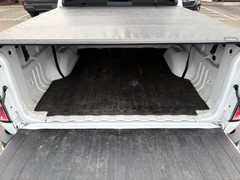 Used 2022 GMC Canyon AT4 w/ Trailering Package image 11