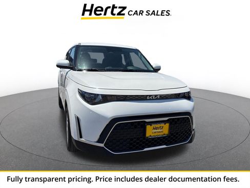 Used 2025 Kia Soul LX w/ LX Technology Package FWD image 1