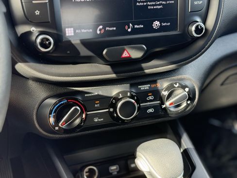 Used 2022 Kia Soul LX w/ Technology Package image 30