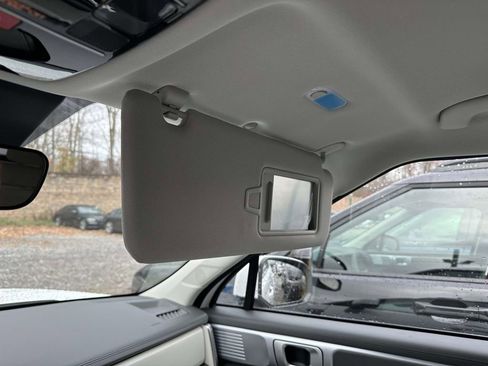 New 2026 Hyundai Santa Fe SE image 17