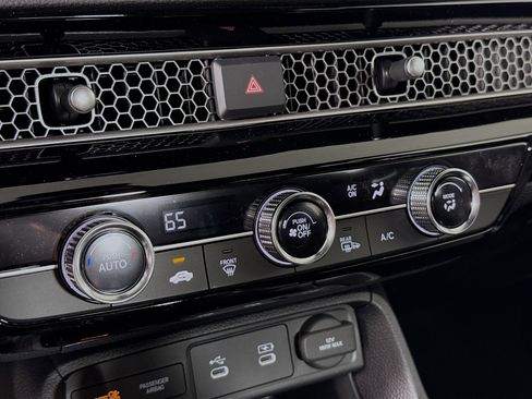 New 2026 Honda Civic Sport image 17