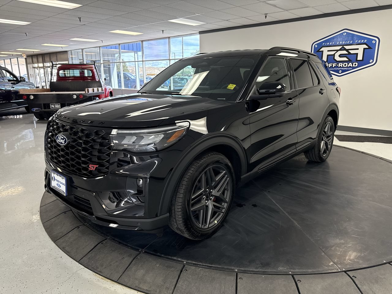 New 2027 Ford Explorer ST AWD/4WD image 4