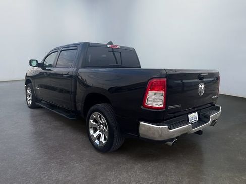 Used 2022 RAM 1500 Big Horn AWD/4WD image 3