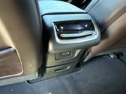 Certified 2024 Cadillac XT6 Premium Luxury w/ Technology Package image 18