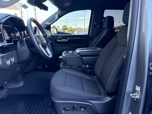 Used 2026 GMC Sierra 1500 Elevation AWD/4WD image 9