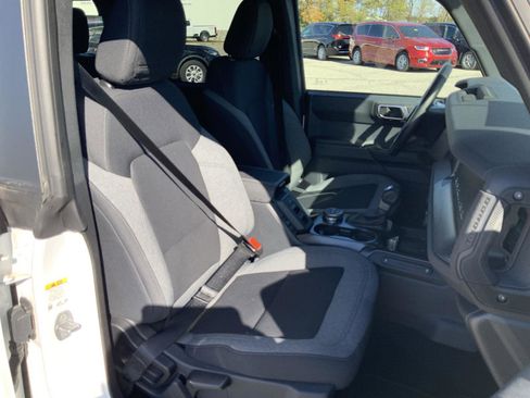 Used 2025 Ford Bronco Big Bend image 65