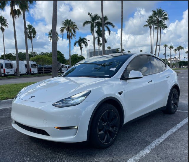 Used 2021 Tesla Model Y Long Range AWD/4WD image 1