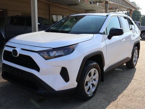 Used 2020 Toyota RAV4 LE w/ All Weather Liner Package FWD image 5