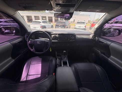 Used 2020 Toyota Tacoma SR w/ SR Convenience Package RWD image 28