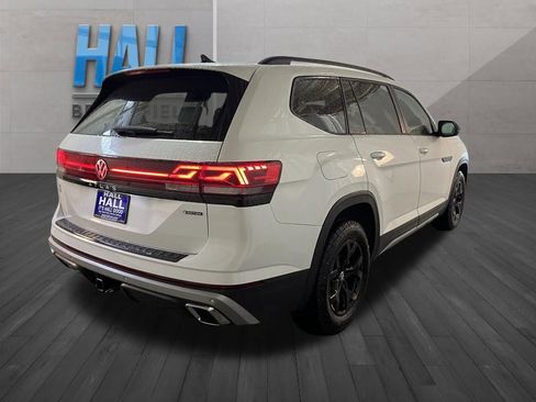 New 2026 Volkswagen Atlas Peak Edition AWD/4WD image 5