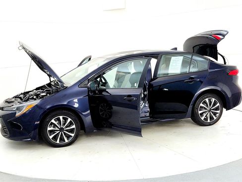 Certified 2024 Toyota Corolla LE image 10