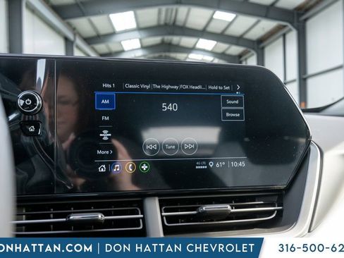 New 2026 Chevrolet Trax LS w/ LS Convenience Package image 9