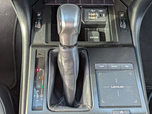 Used 2023 Lexus GX 460 Premium w/ Accessory Package image 10