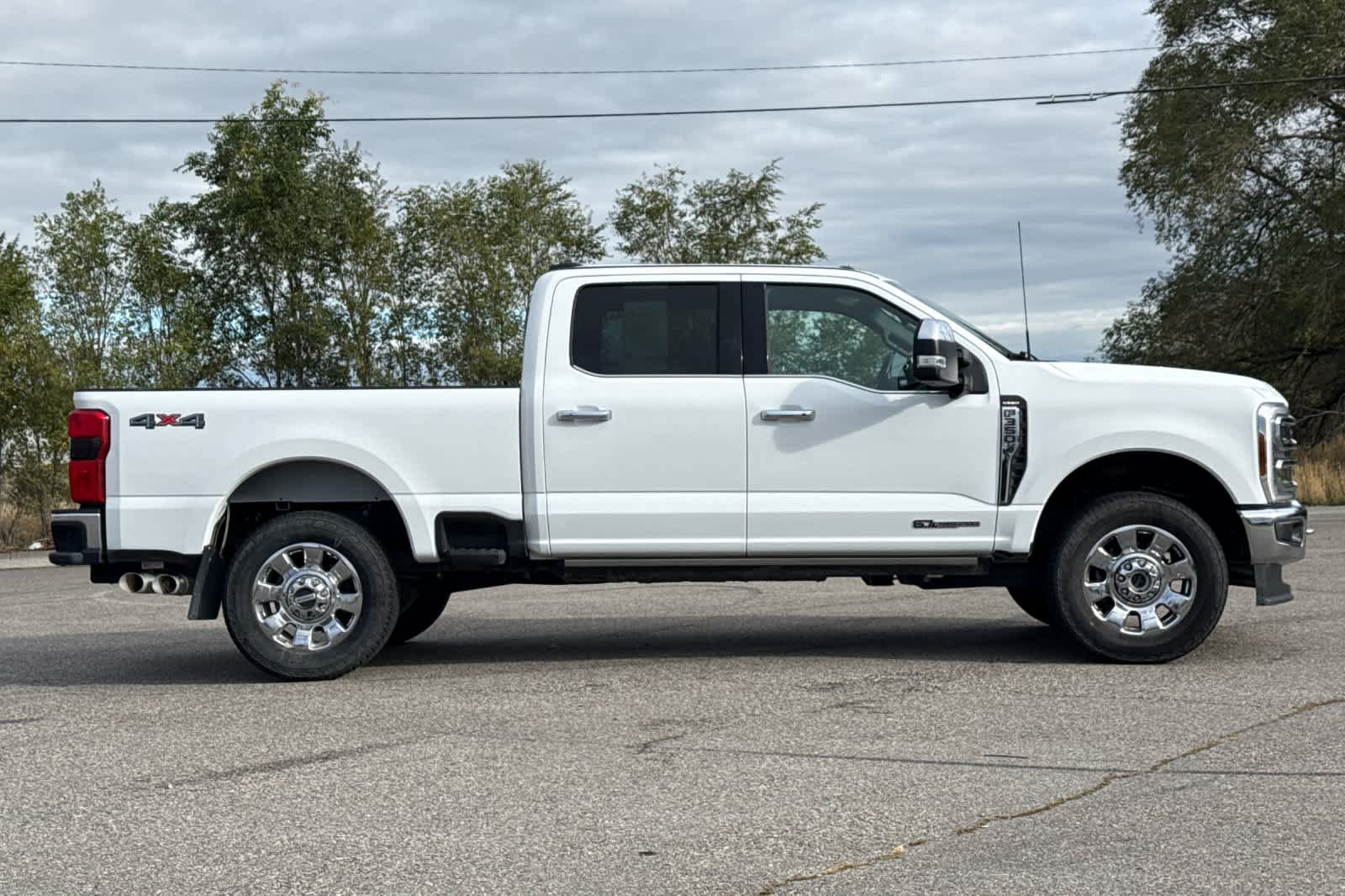 Certified 2024 Ford F350 Lariat w/ Chrome Package AWD/4WD image 8