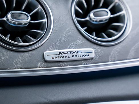 Used 2022 Mercedes-Benz AMG GT 53 image 25