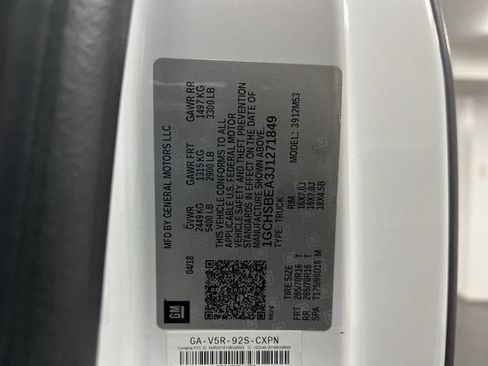 Used 2018 Chevrolet Colorado W/T w/ WT Convenience Package RWD image 32