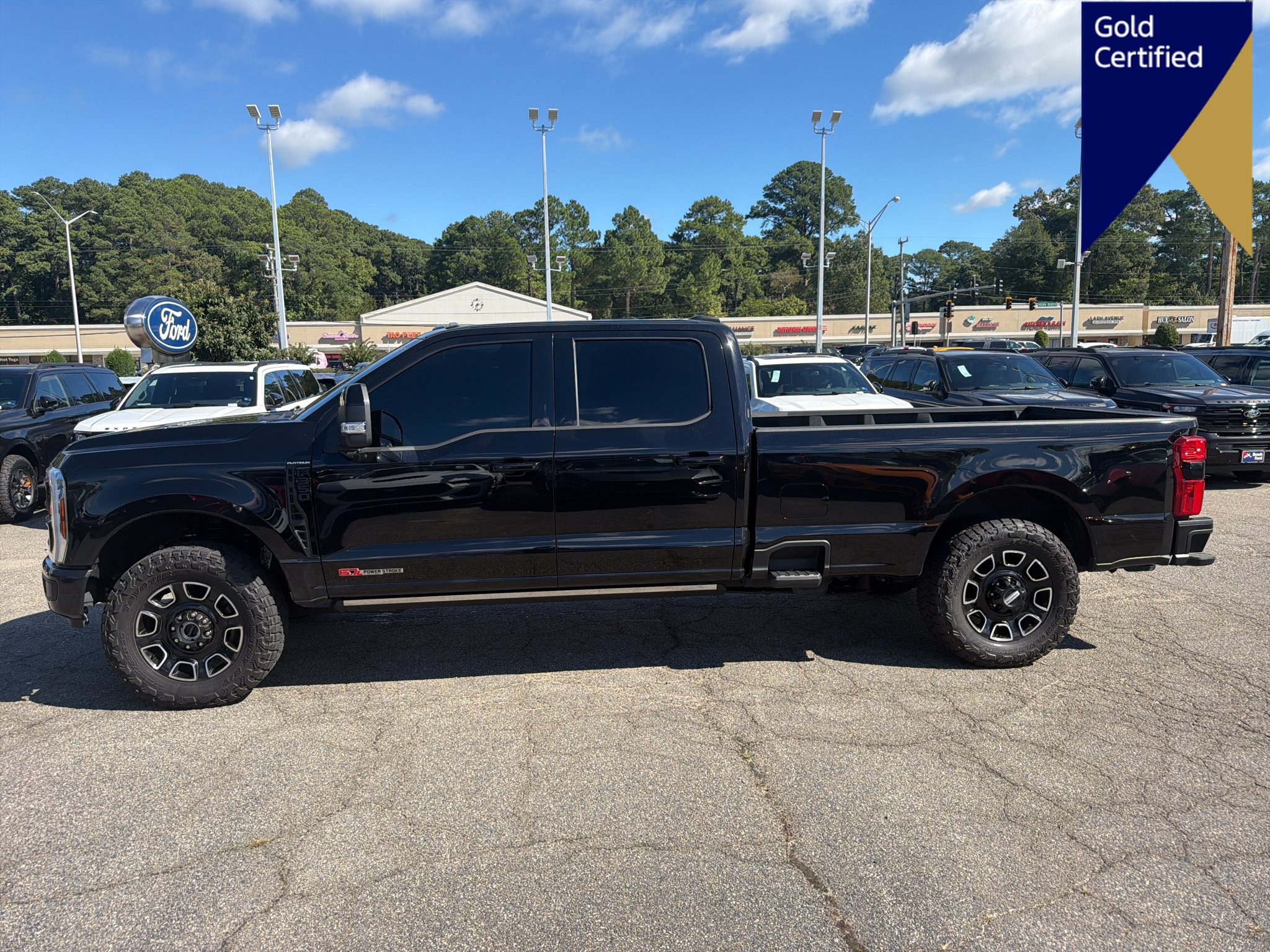 Used 2025 Ford F350 Platinum AWD/4WD image 8