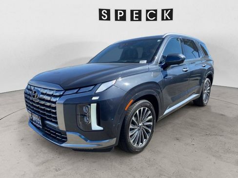 Used 2024 Hyundai Palisade Calligraphy AWD/4WD image 2