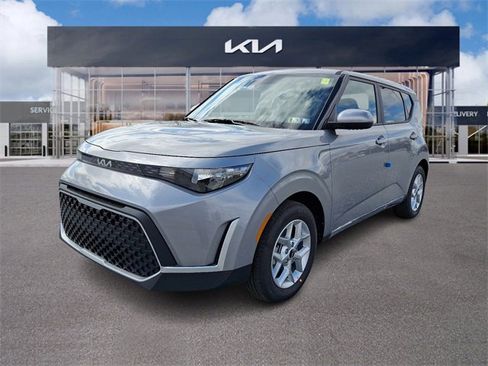 New 2025 Kia Soul LX w/ LX Technology Package image 2