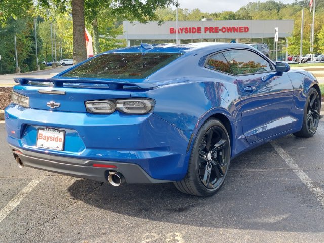 Used 2019 Chevrolet Camaro SS RWD image 11