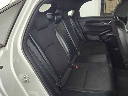 Used 2023 Honda Civic Sport image 12