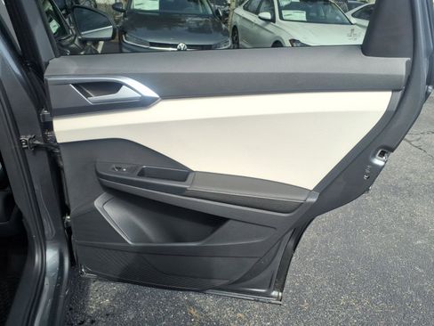 New 2026 Volkswagen Taos SEL AWD/4WD image 6