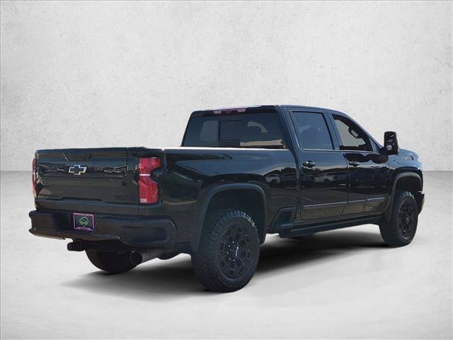Certified 2024 Chevrolet Silverado 2500 High Country w/ Midnight Edition AWD/4WD image 8