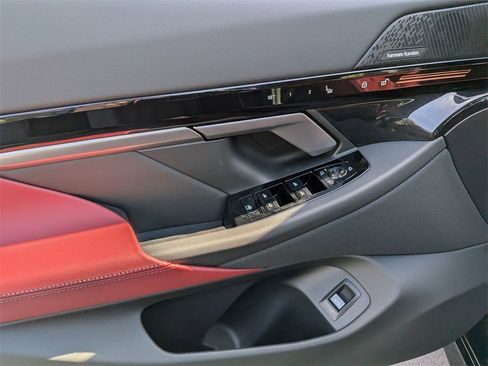 New 2026 BMW 530i xDrive image 15