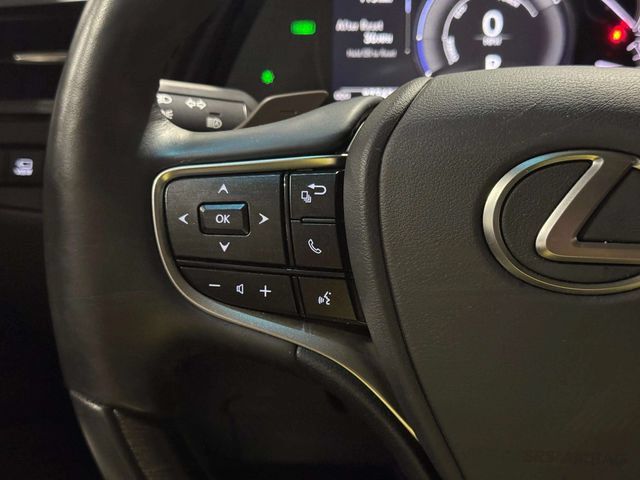 Used 2025 Lexus ES 300h w/ Accessory Package (Z2) FWD image 15