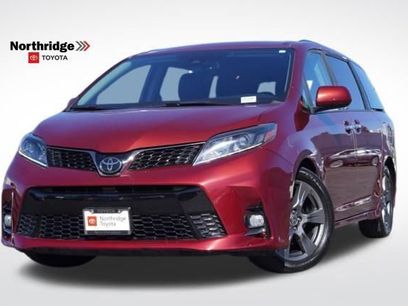 Used 2020 Toyota Sienna SE