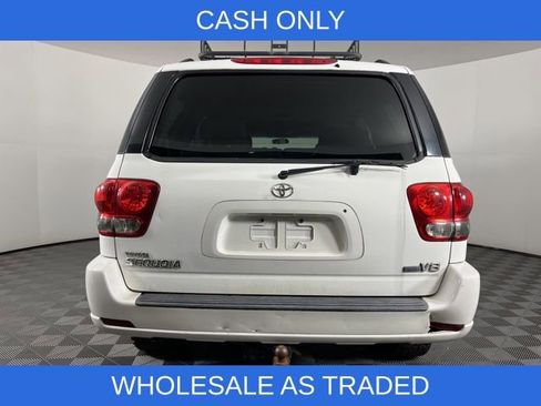 Used 2007 Toyota Sequoia SR5 image 7