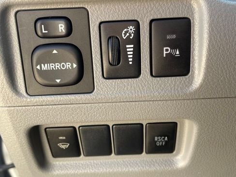 Used 2013 Toyota 4Runner SR5 RWD image 15