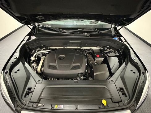 Used 2019 Volvo XC90 T6 R-Design AWD/4WD image 18