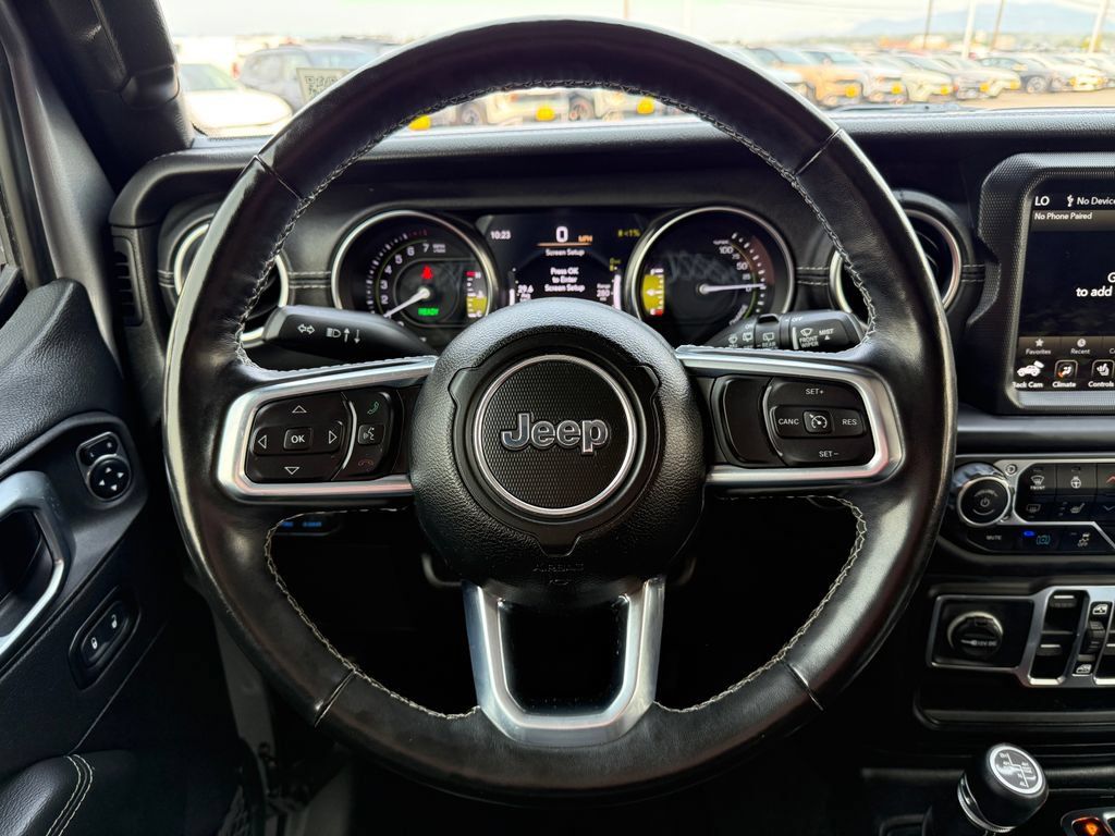 Used 2021 Jeep Wrangler Unlimited Sahara w/ Cold Weather Group AWD/4WD image 23