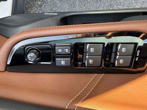 Used 2019 Subaru Outback 3.6R Touring w/ Popular Package #3A image 13