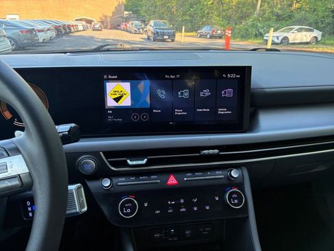 Used 2025 Hyundai Sonata SEL FWD image 17