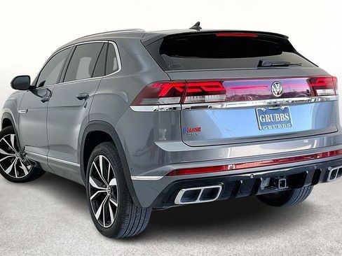 Used 2024 Volkswagen Atlas Cross Sport SEL Premium R-Line image 17