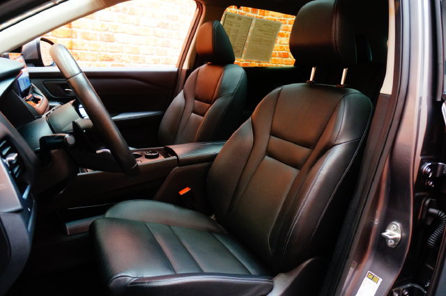 Certified 2024 Nissan Rogue SL w/ SL Premium Package AWD/4WD image 13