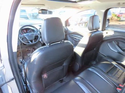 Used 2018 Ford Escape Titanium w/ Ford Safe & Smart Package image 16