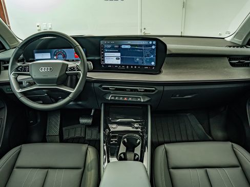 New 2026 Audi Q3 quattro 2.0T AWD/4WD image 29